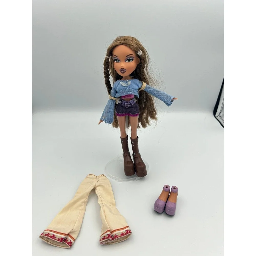 Bratz 20th Anniversary Yasmin fashion doll